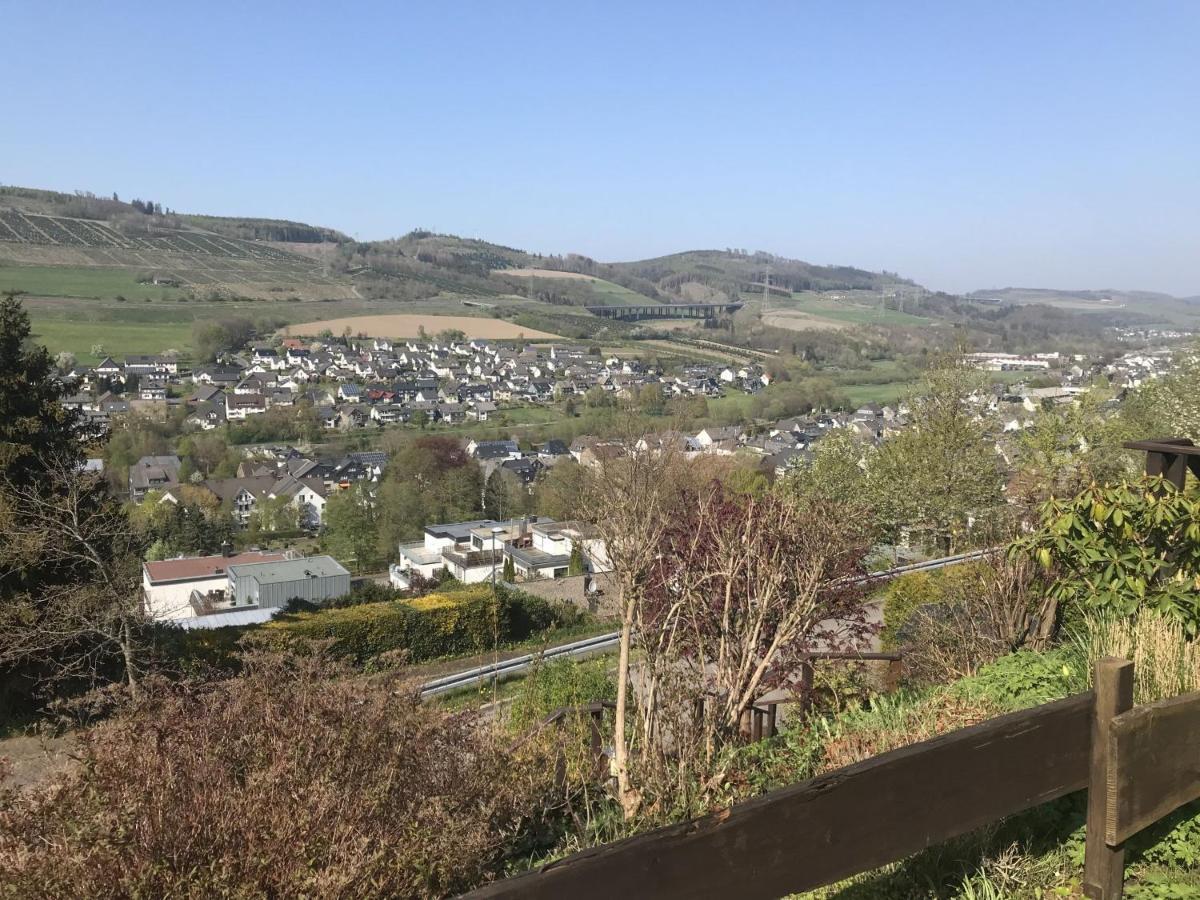 Fewo Oase Ruhrtalblick Bestwig Bagian luar foto